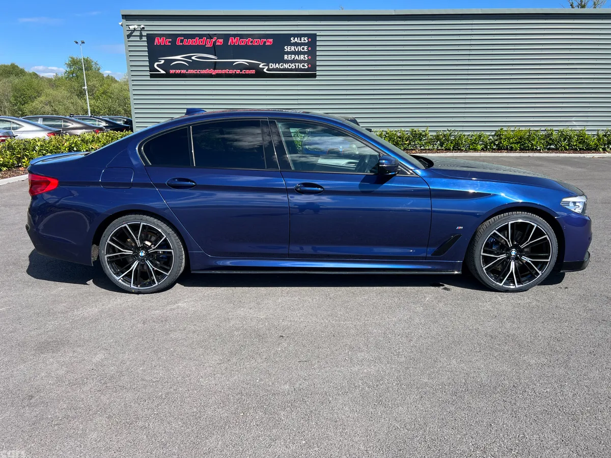 BMW 5-Series Saloon, Petrol Plug-in Hybrid, 2018, Blue