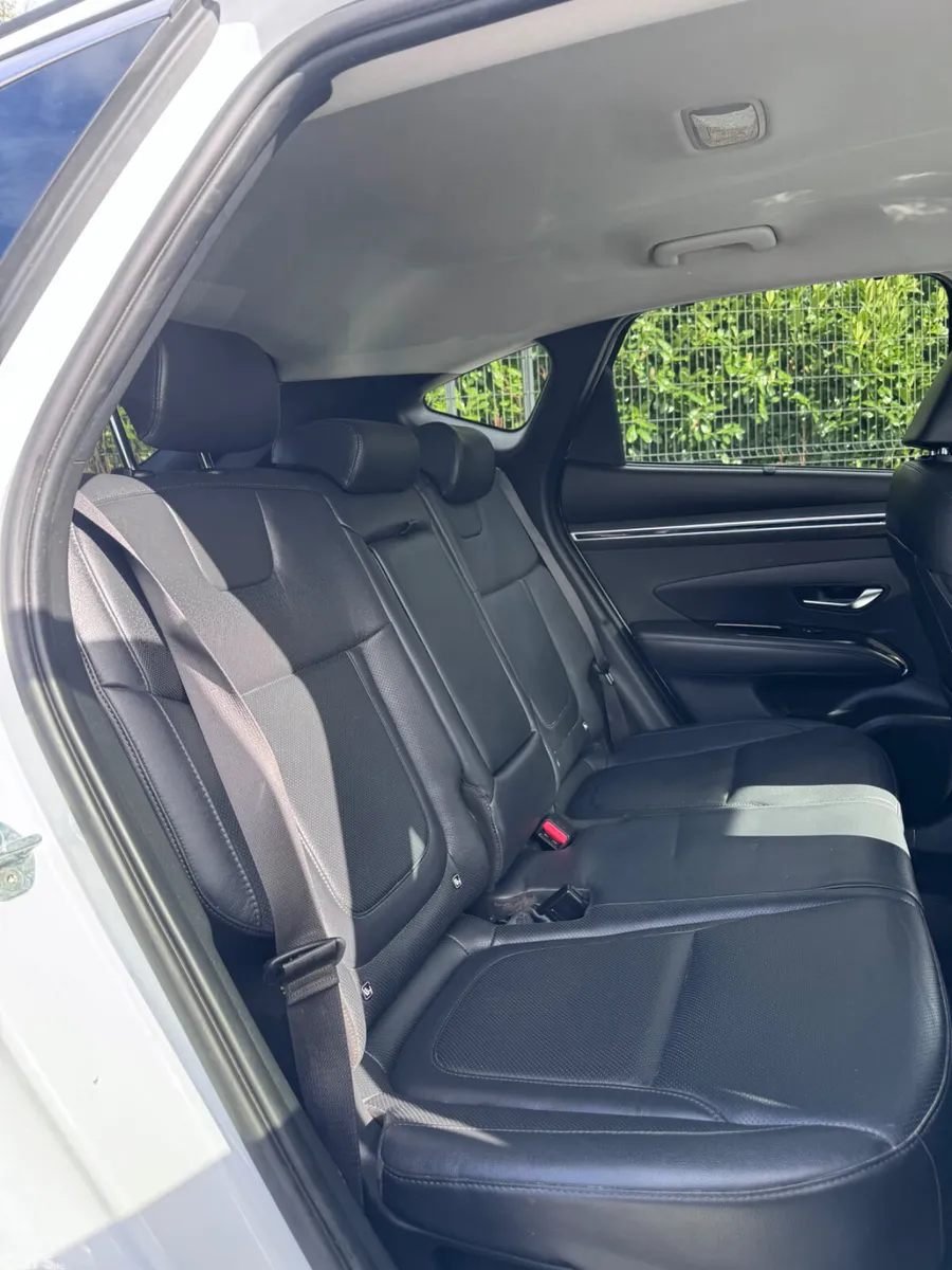 Hyundai Tucson SUV, Petrol Hybrid, 2022, White