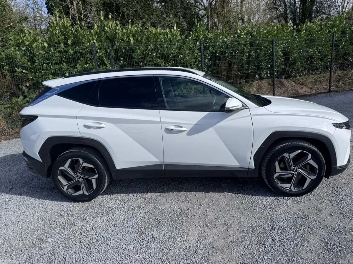 Hyundai Tucson SUV, Petrol Hybrid, 2022, White