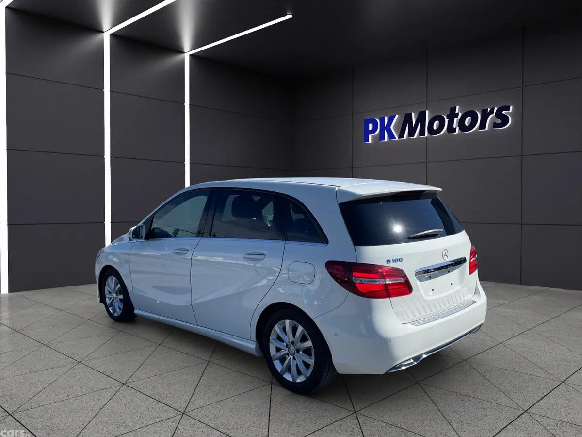 Mercedes-Benz B-Class Hatchback, Petrol, 2017, White