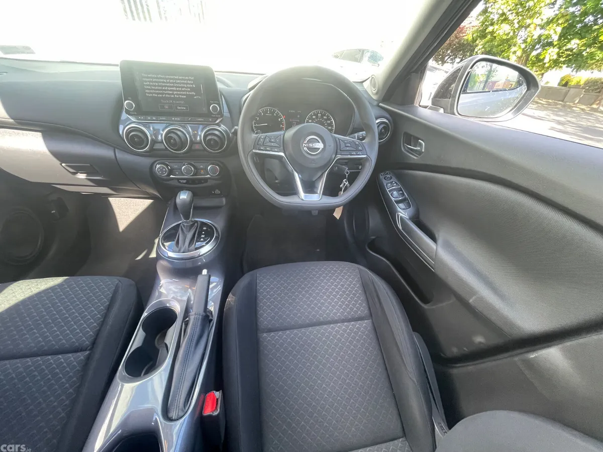 Nissan Juke SUV, Petrol, 2023, Silver