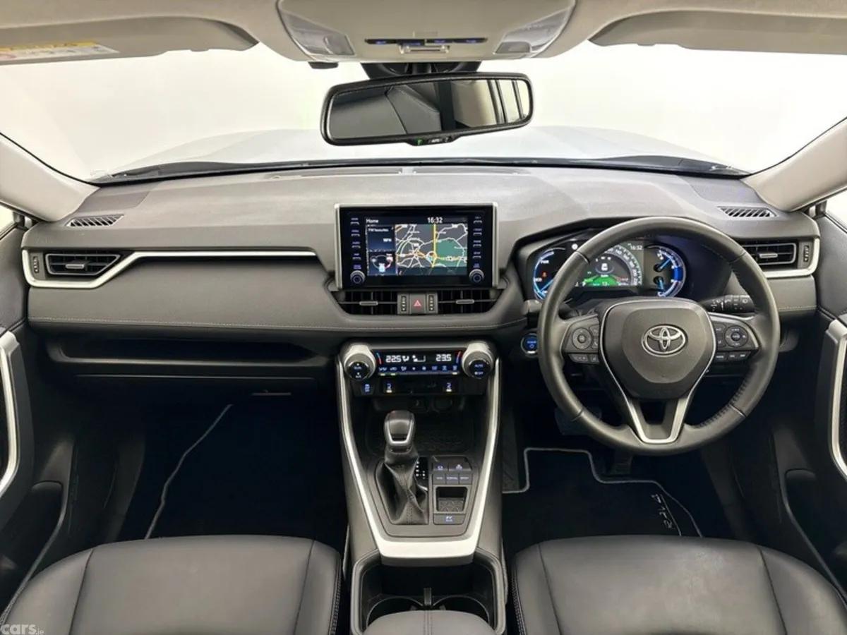 Toyota RAV4 SUV, Petrol Hybrid, 2022, Silver