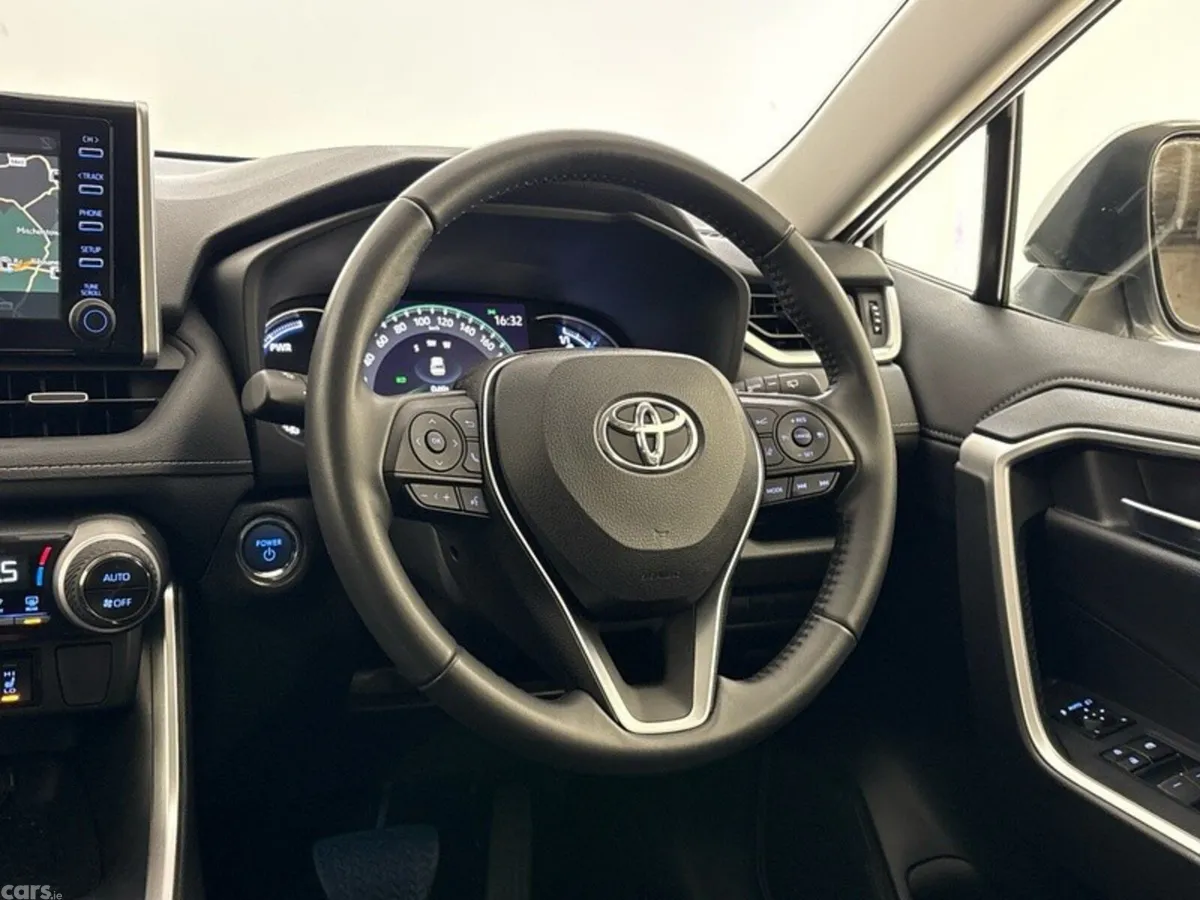 Toyota RAV4 SUV, Petrol Hybrid, 2022, Silver