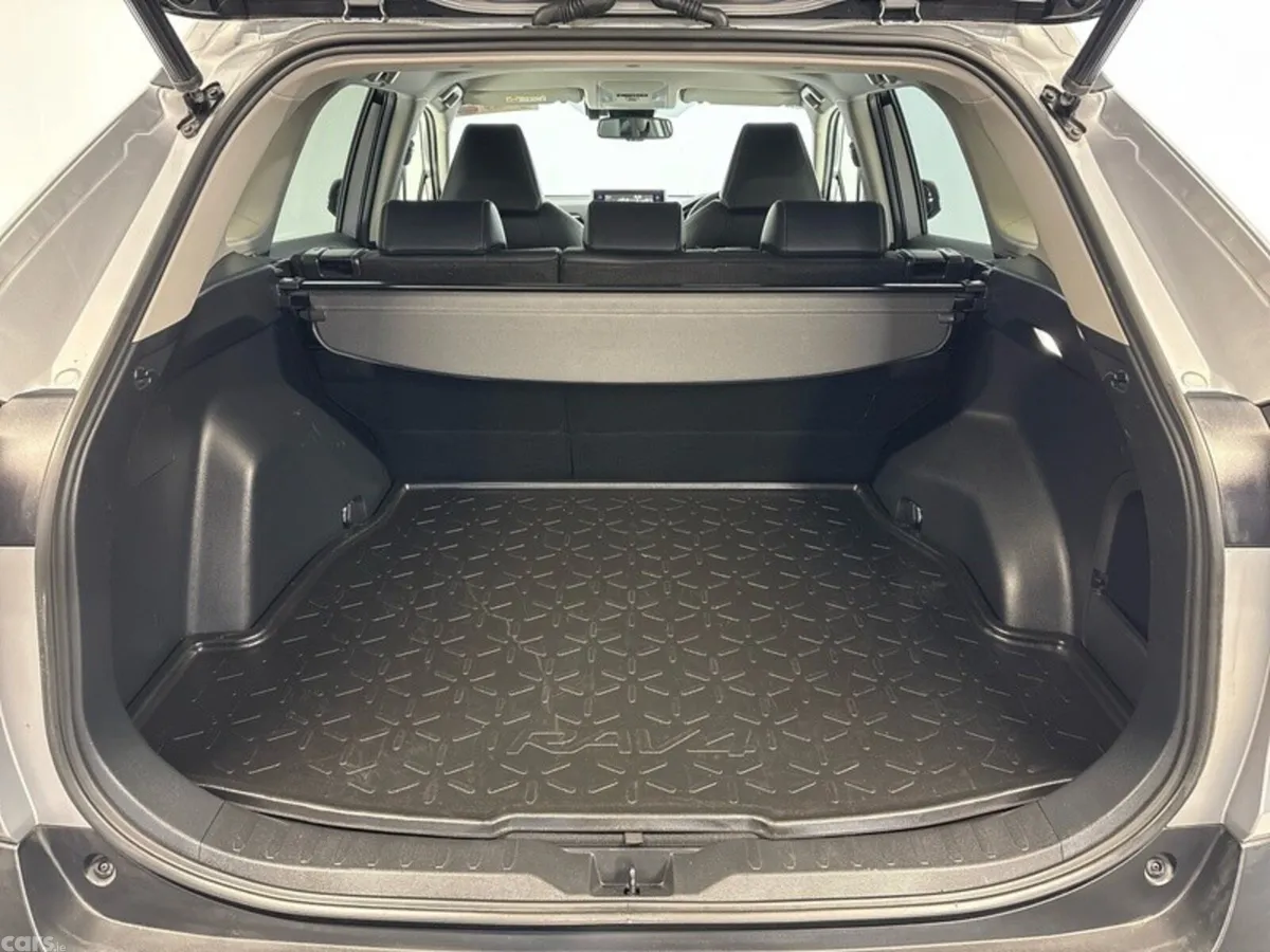 Toyota RAV4 SUV, Petrol Hybrid, 2022, Silver