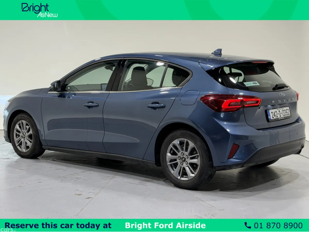 Ford Focus Hatchback, Diesel, 2024, Blue