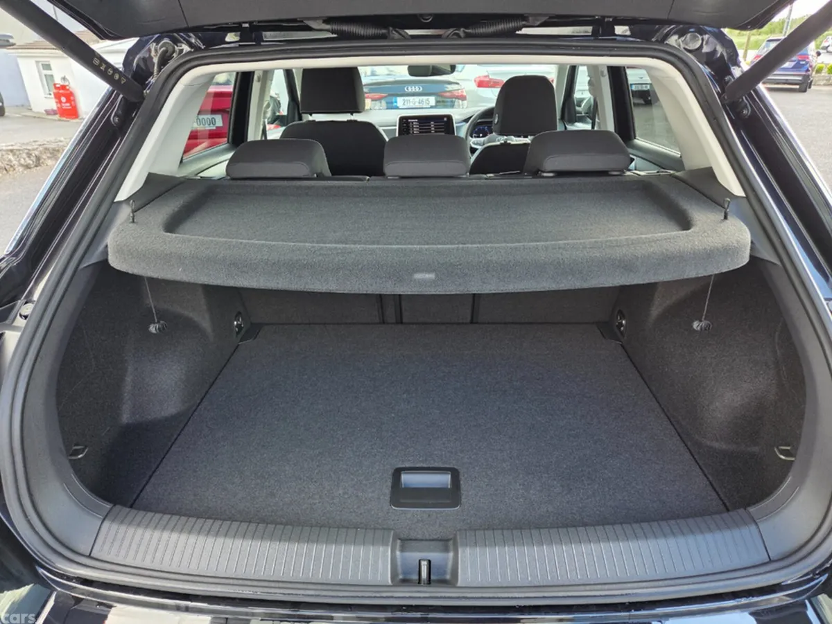 Volkswagen T-Roc SUV, Diesel, 2024, Black
