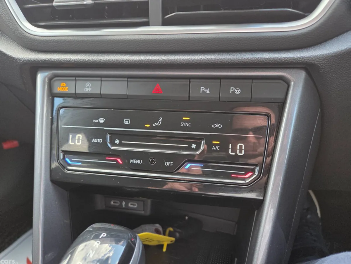 Volkswagen T-Roc SUV, Diesel, 2024, Black