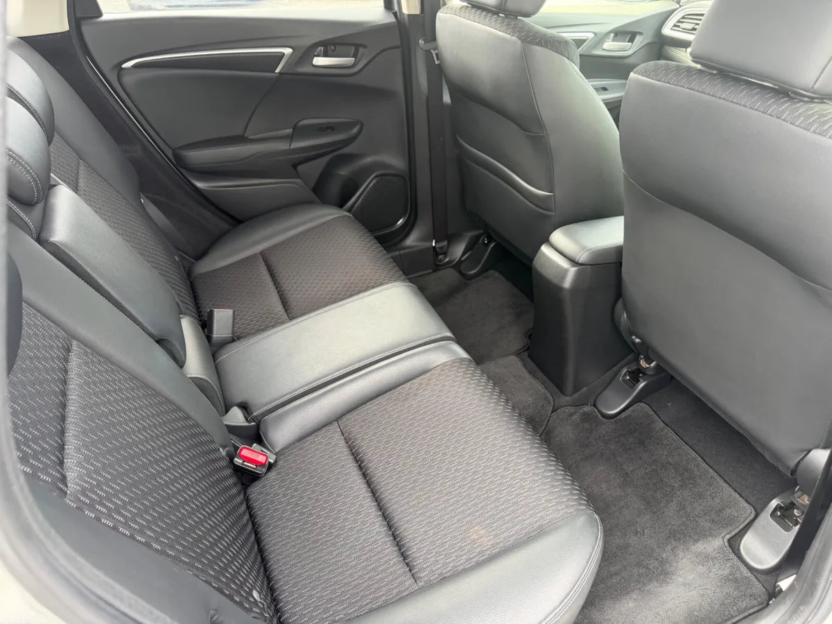 Honda Fit Hatchback, Petrol Hybrid, 2016, Silver