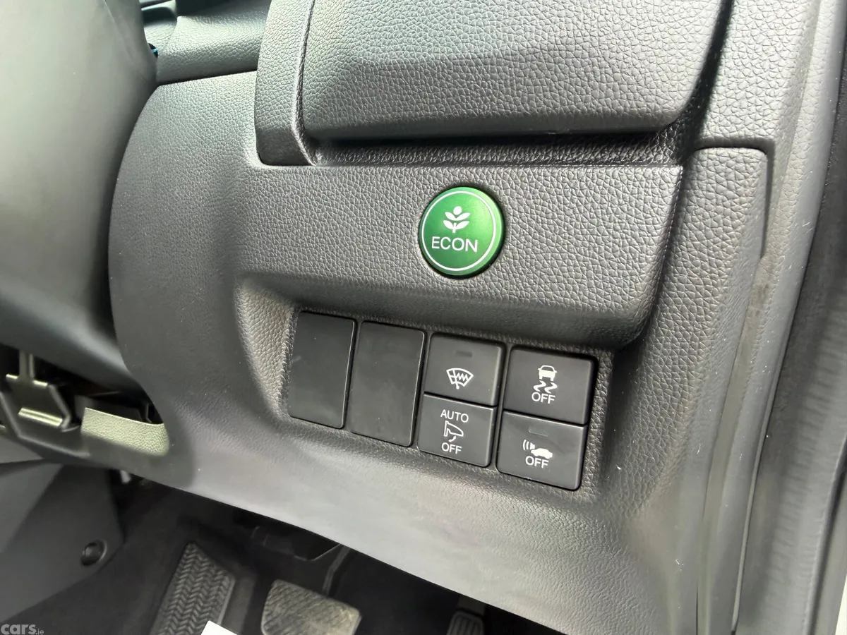 Honda Fit Hatchback, Petrol Hybrid, 2016, Silver