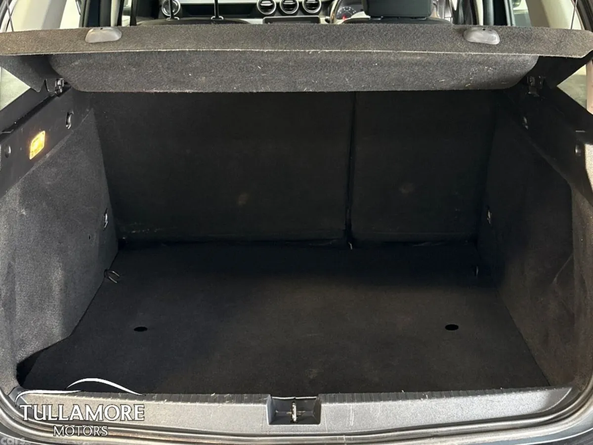 Dacia Duster SUV, Petrol, 2024, Grey