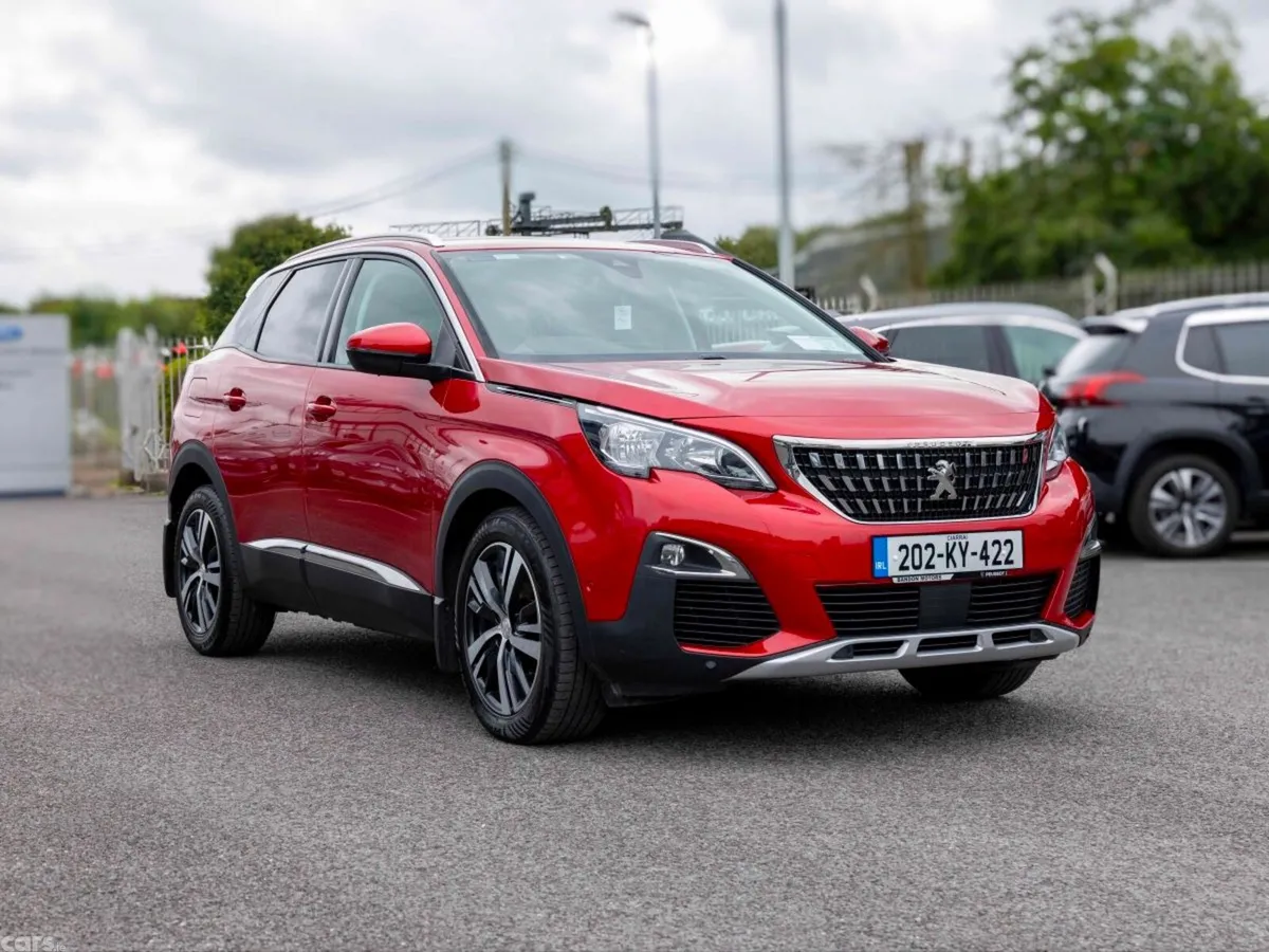 Peugeot 3008 MPV, Diesel, 2020, Red