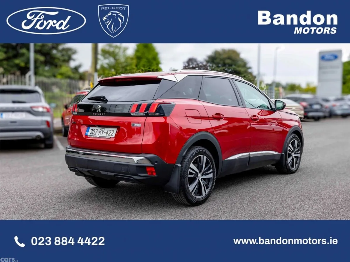 Peugeot 3008 MPV, Diesel, 2020, Red