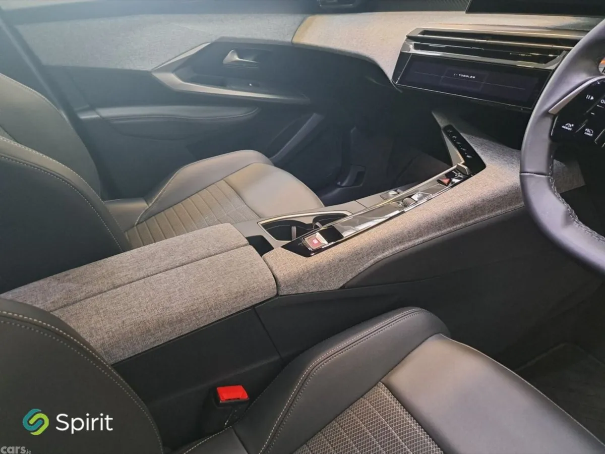 Peugeot 3008 MPV, Petrol Hybrid, 2025, Blue