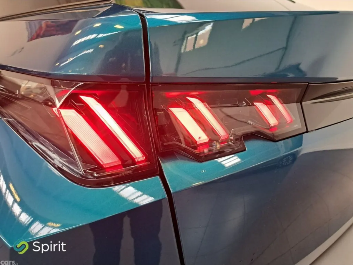 Peugeot 3008 MPV, Petrol Hybrid, 2025, Blue