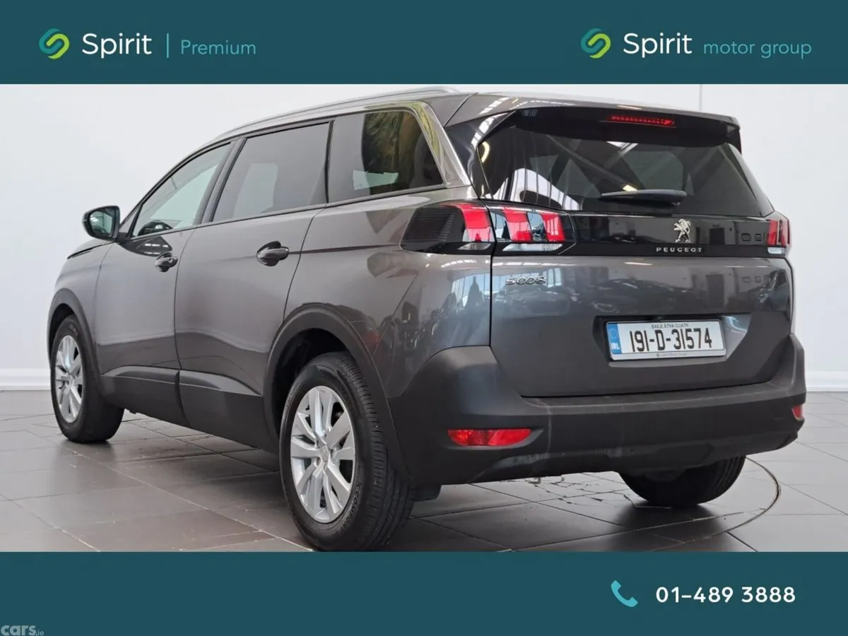 Peugeot 5008 MPV, Petrol, 2019, Grey