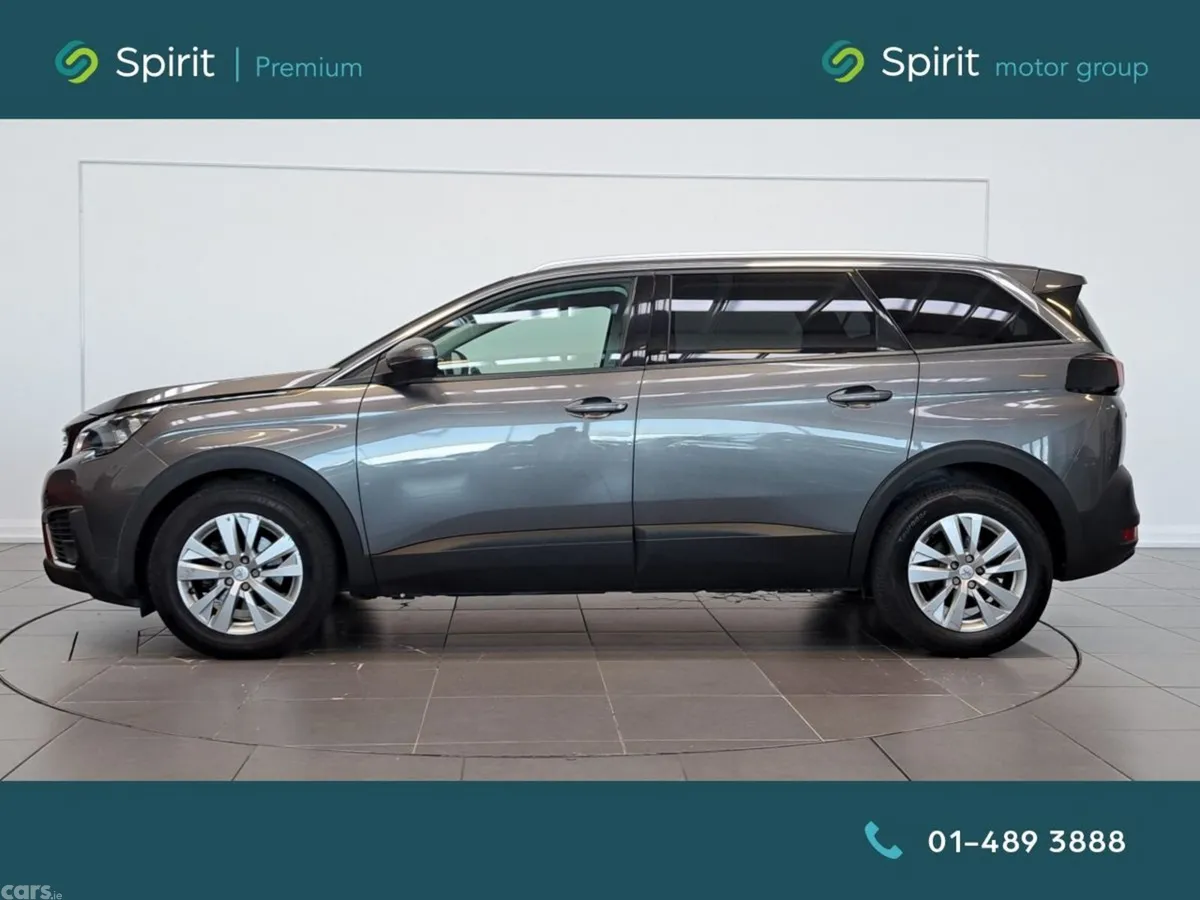 Peugeot 5008 MPV, Petrol, 2019, Grey