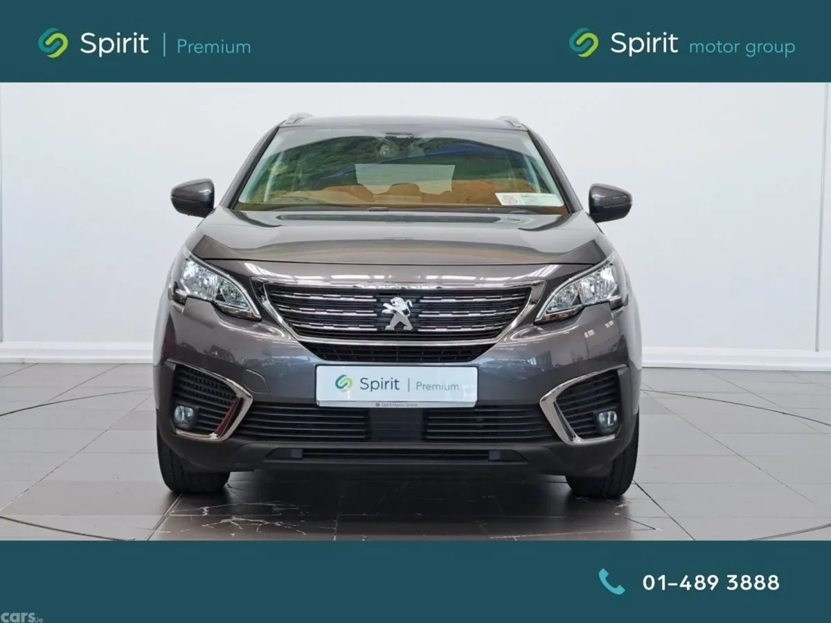 Peugeot 5008 MPV, Petrol, 2019, Grey
