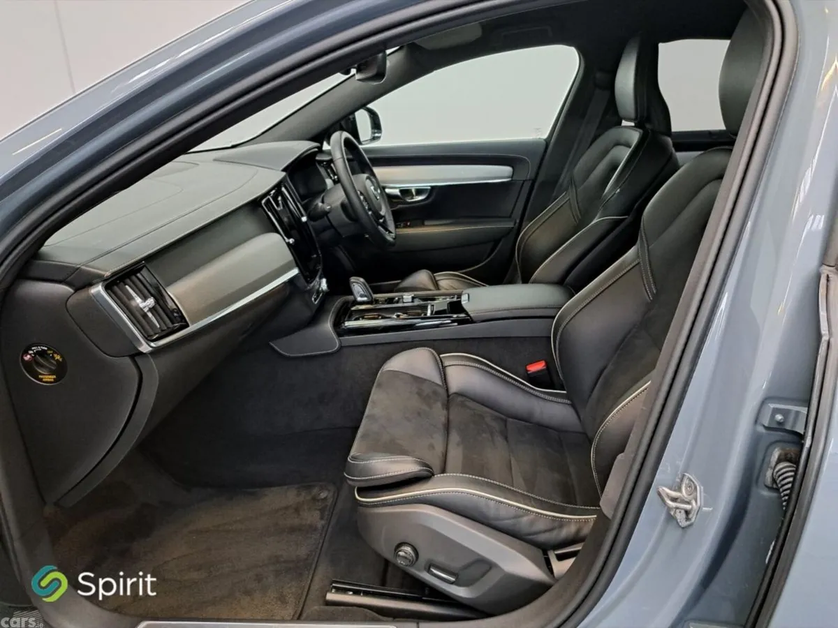 Volvo S90 Saloon, Petrol Plug-in Hybrid, 2022, Grey
