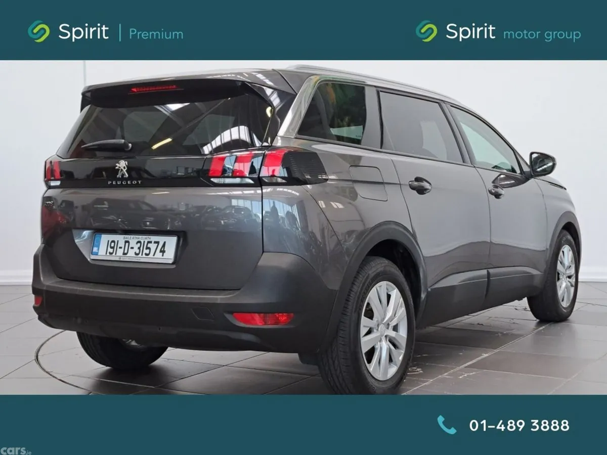 Peugeot 5008 MPV, Petrol, 2019, Grey