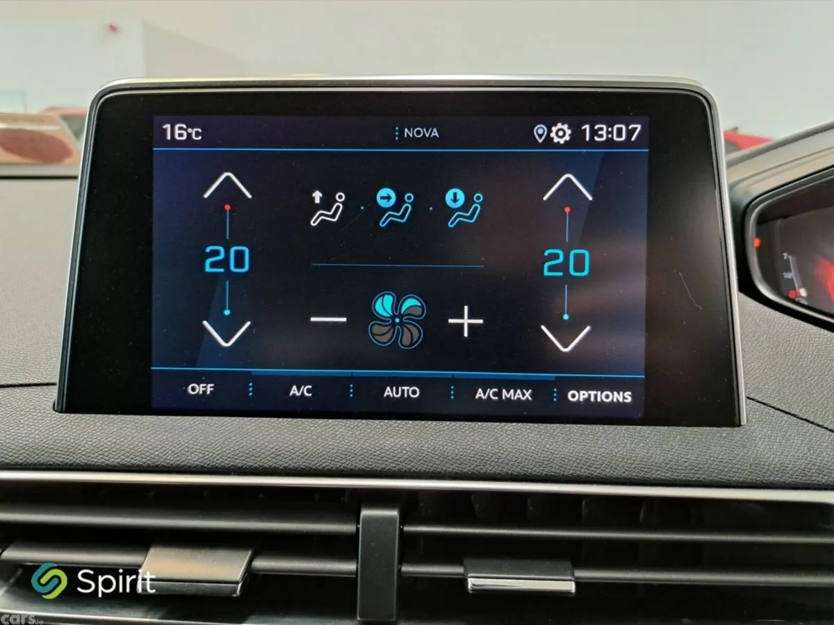 Peugeot 5008 MPV, Petrol, 2019, Grey