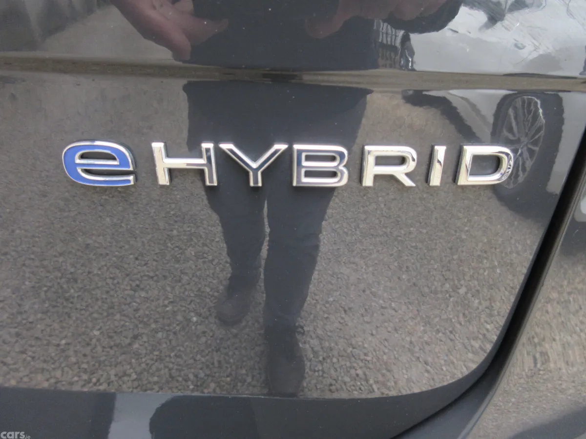 Volkswagen Tiguan SUV, Petrol Hybrid, 2022, Grey