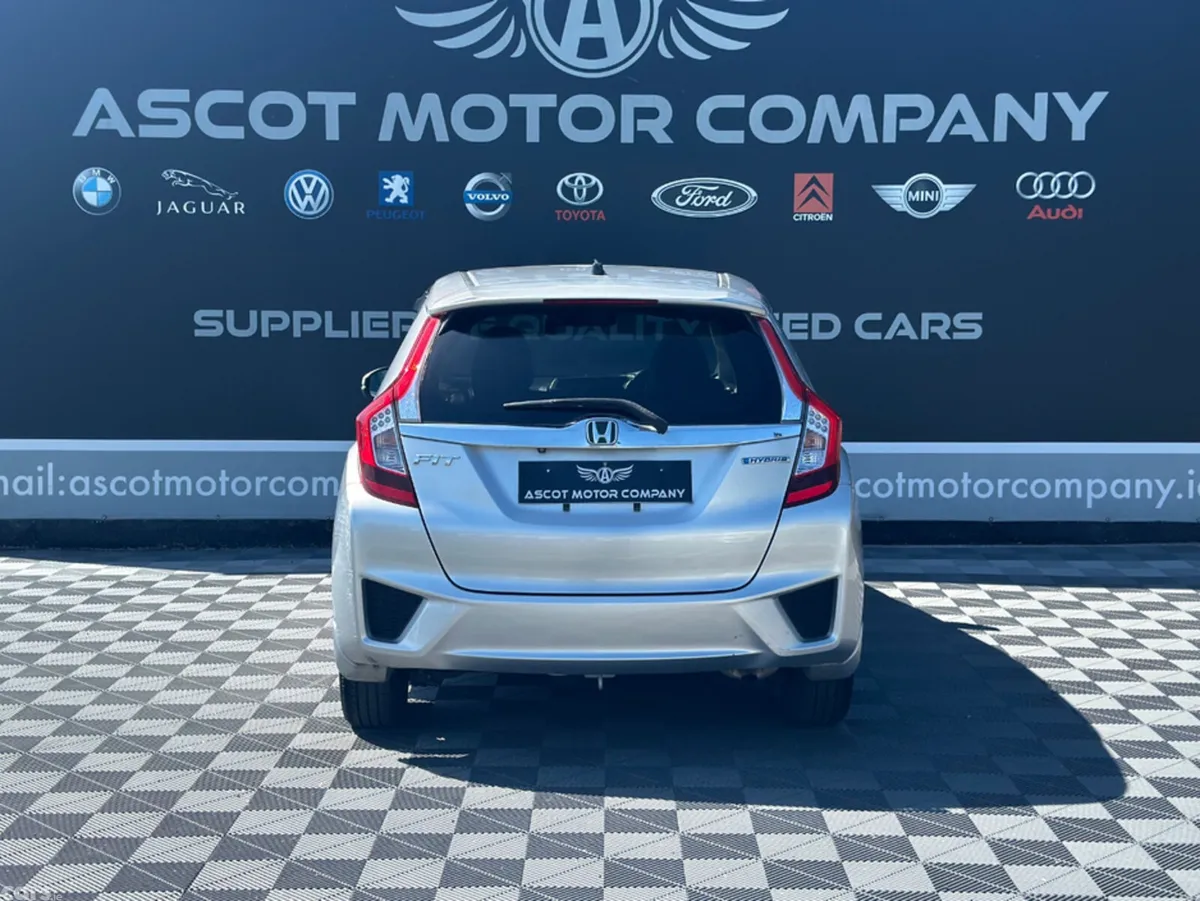 Honda Fit Hatchback, Petrol Hybrid, 2015, Silver