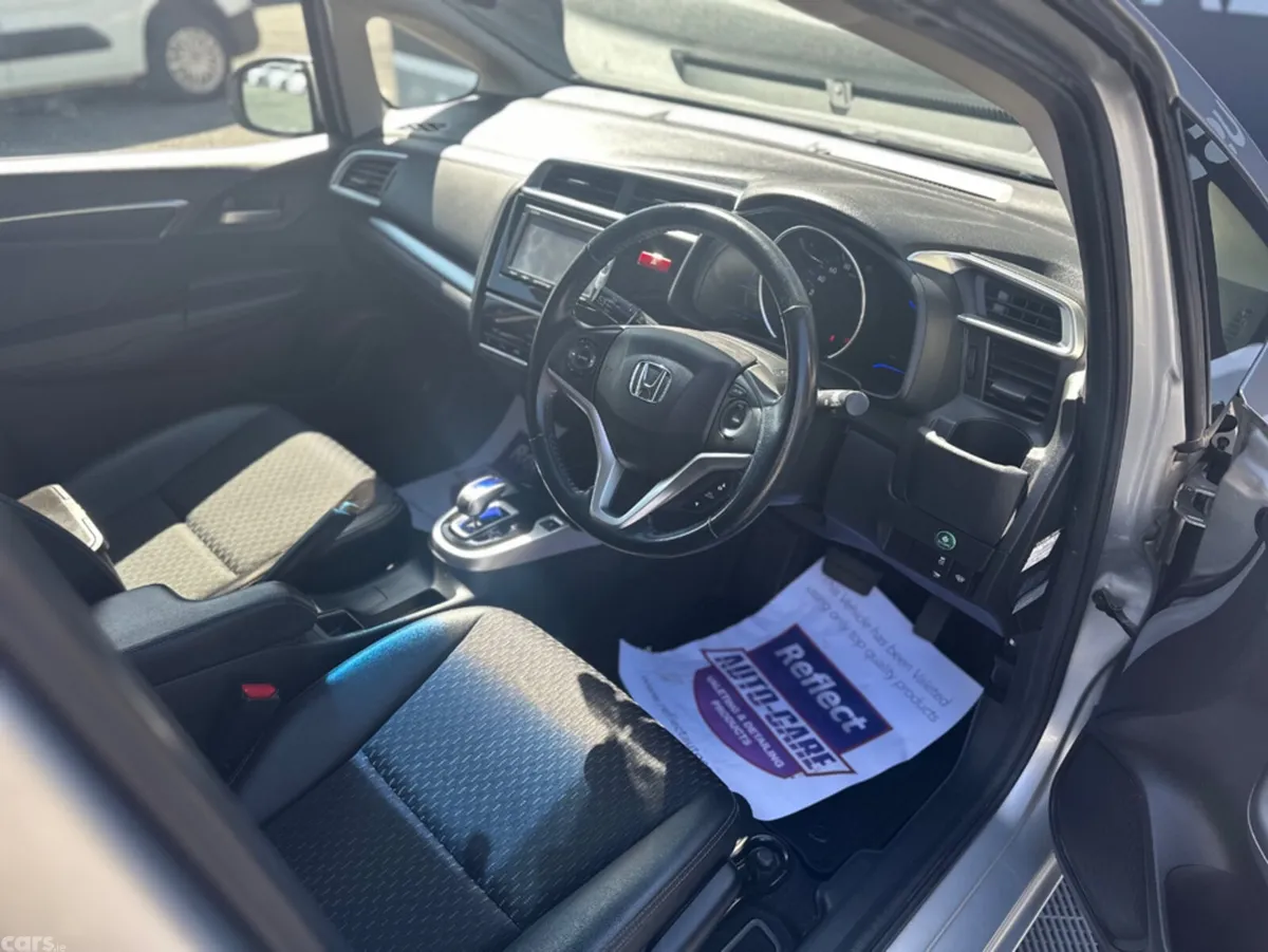 Honda Fit Hatchback, Petrol Hybrid, 2015, Silver
