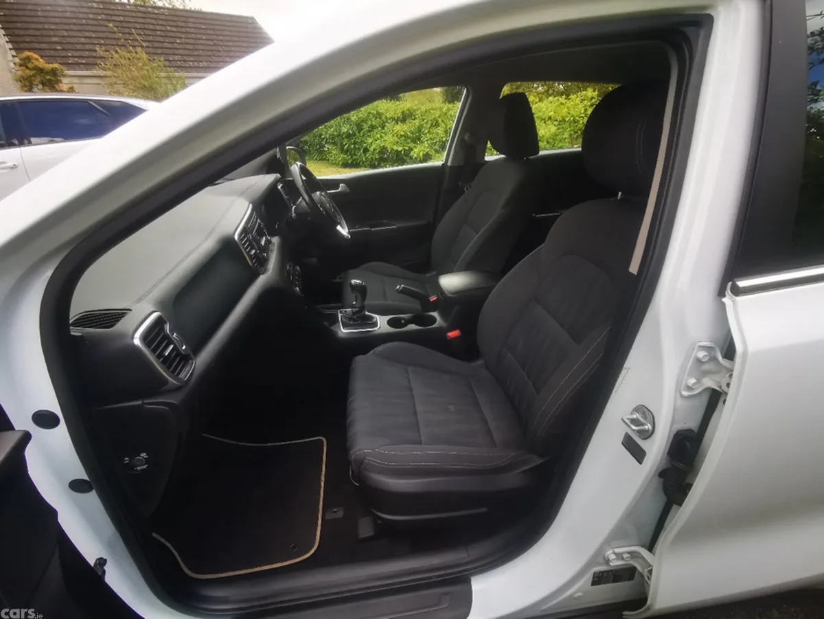 Kia Sportage Estate, Diesel, 2017, White