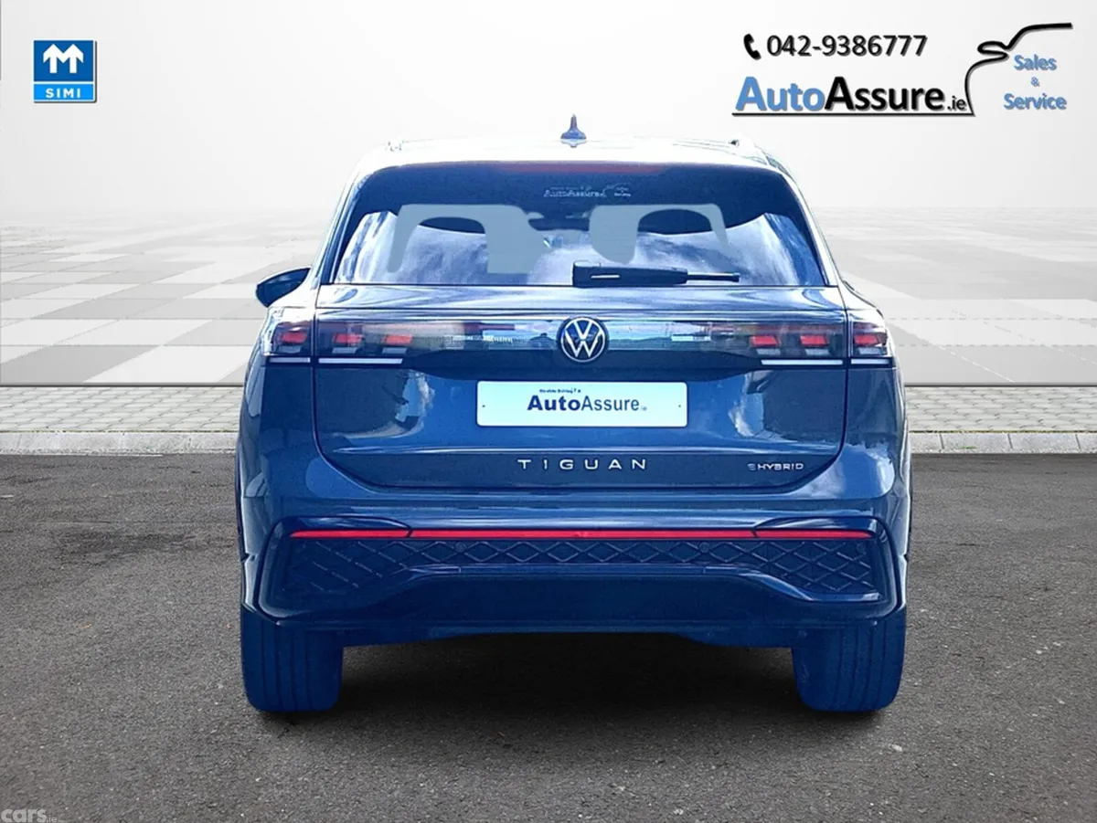 Volkswagen Tiguan Estate, Petrol Hybrid, 2025, Grey