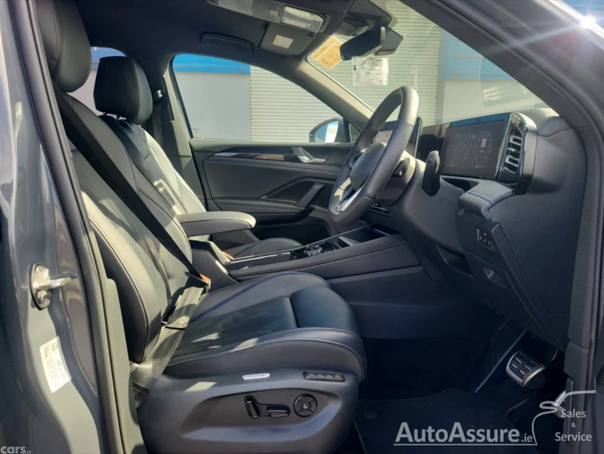 Volkswagen Tiguan Estate, Petrol Hybrid, 2025, Grey