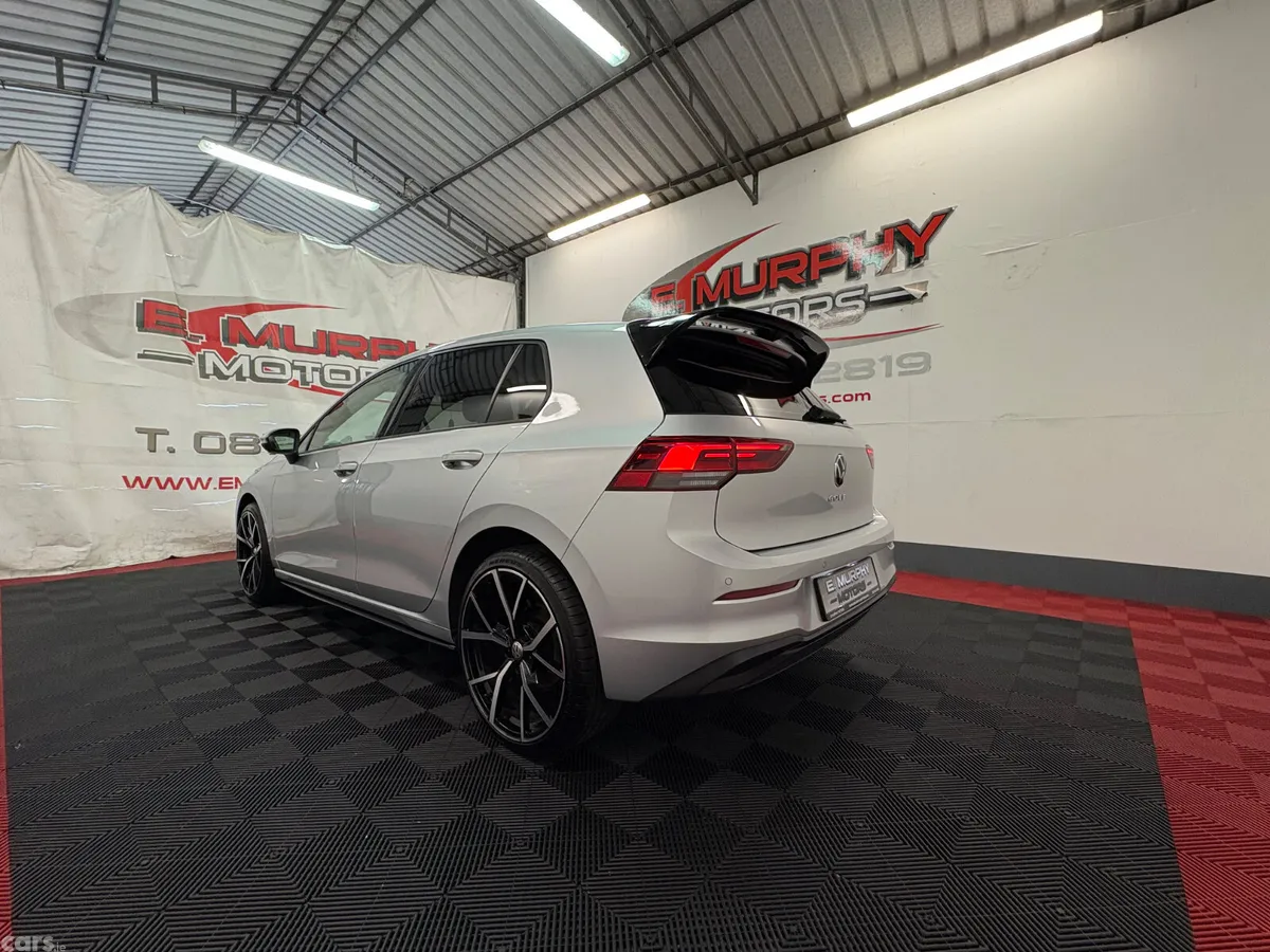 Volkswagen Golf Hatchback, Diesel, 2022, Silver