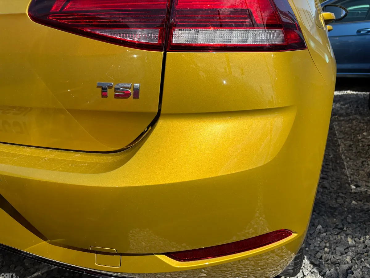 Volkswagen Golf Hatchback, Petrol, 2017, Gold
