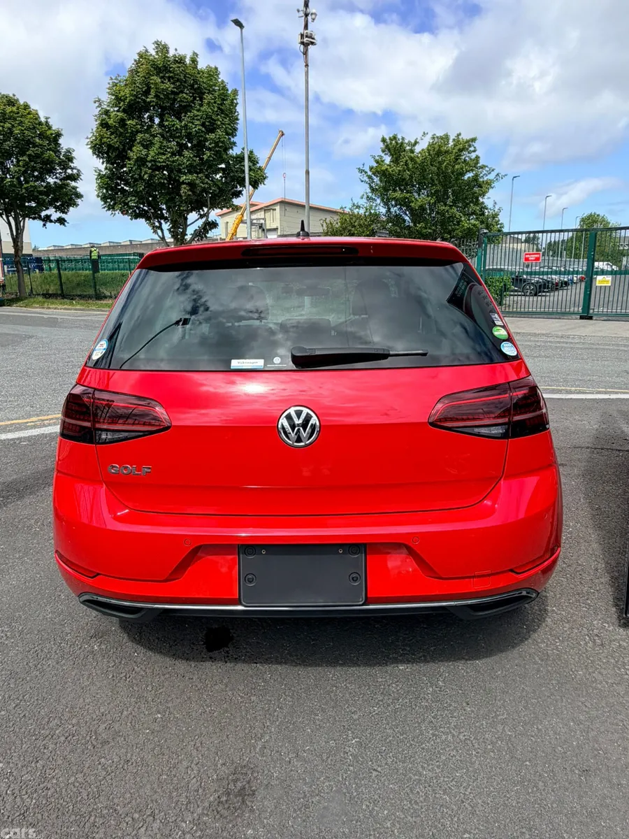 Volkswagen Golf Hatchback, Petrol, 2019, Red