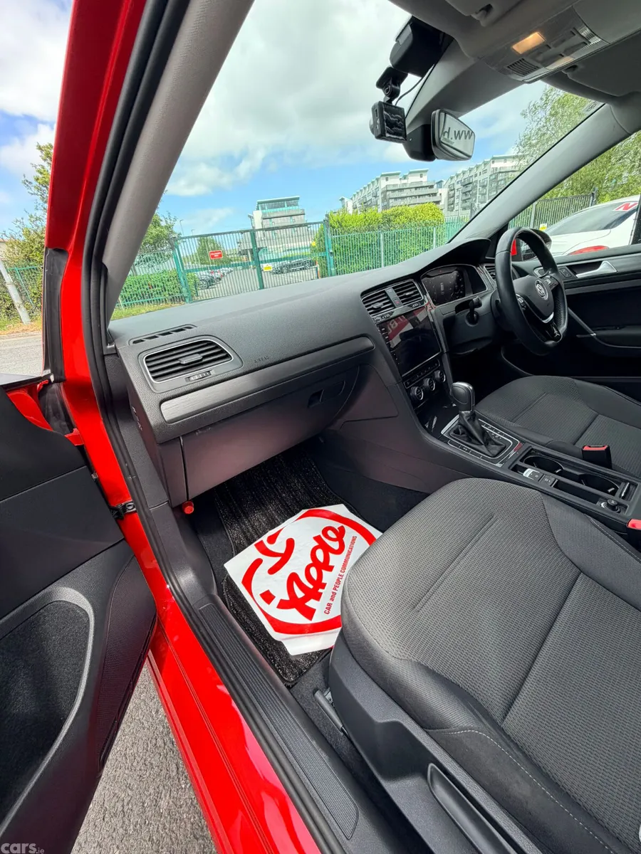 Volkswagen Golf Hatchback, Petrol, 2019, Red