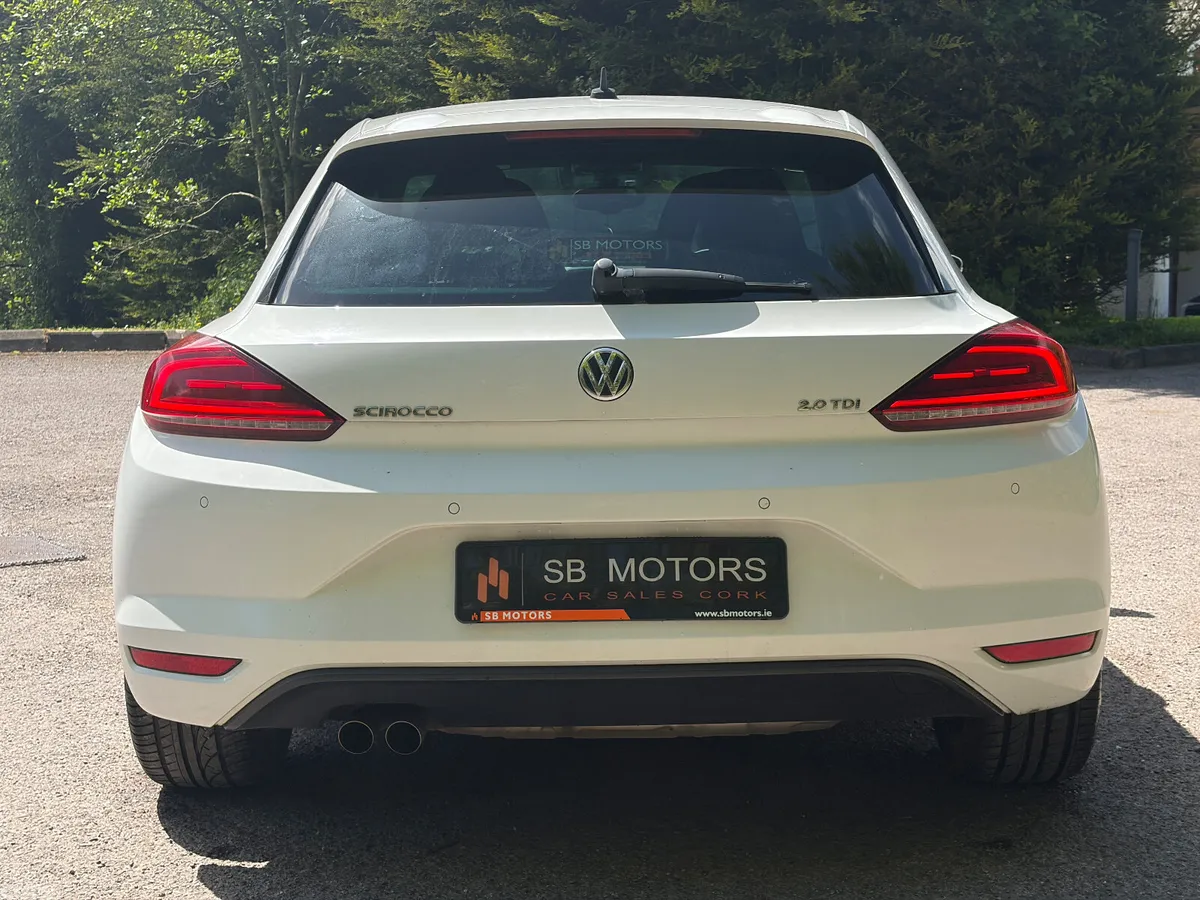 Volkswagen Scirocco Coupe, Diesel, 2015, White
