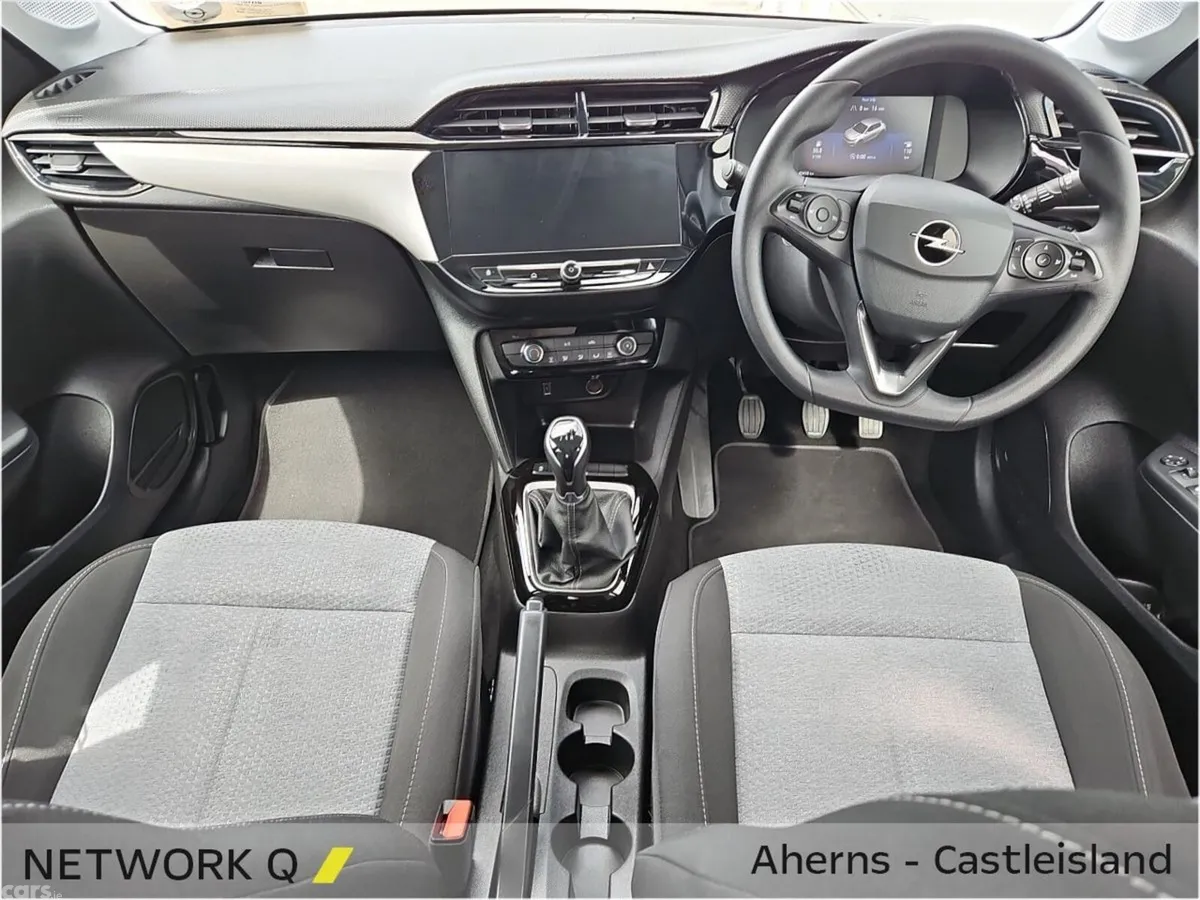 Opel Corsa Hatchback, Petrol, 2024, White