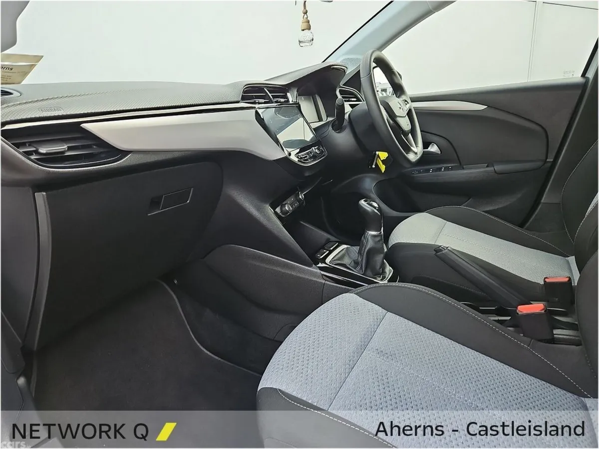 Opel Corsa Hatchback, Petrol, 2024, White