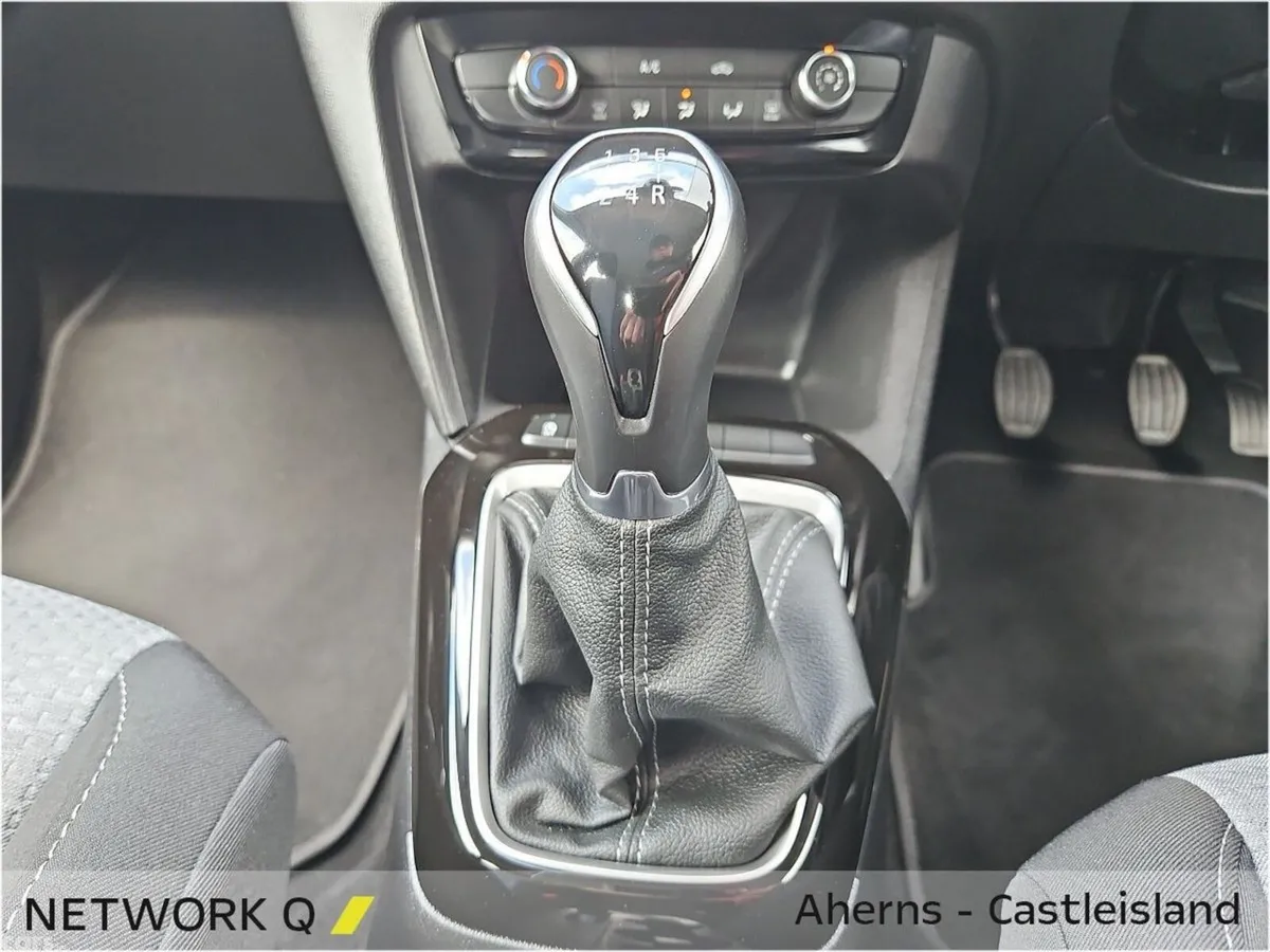 Opel Corsa Hatchback, Petrol, 2024, White
