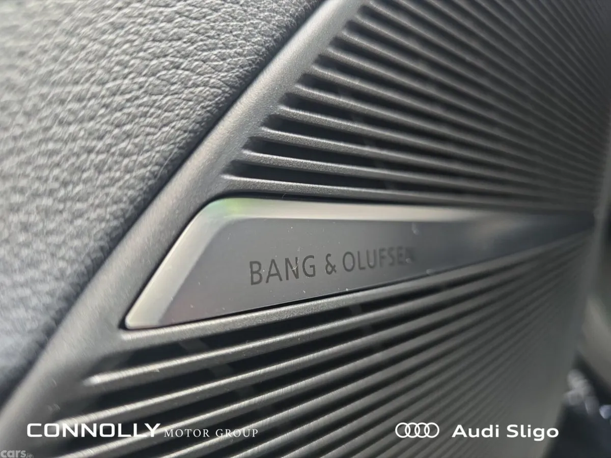 Audi Q7 SUV, Petrol Plug-in Hybrid, 2027, Black