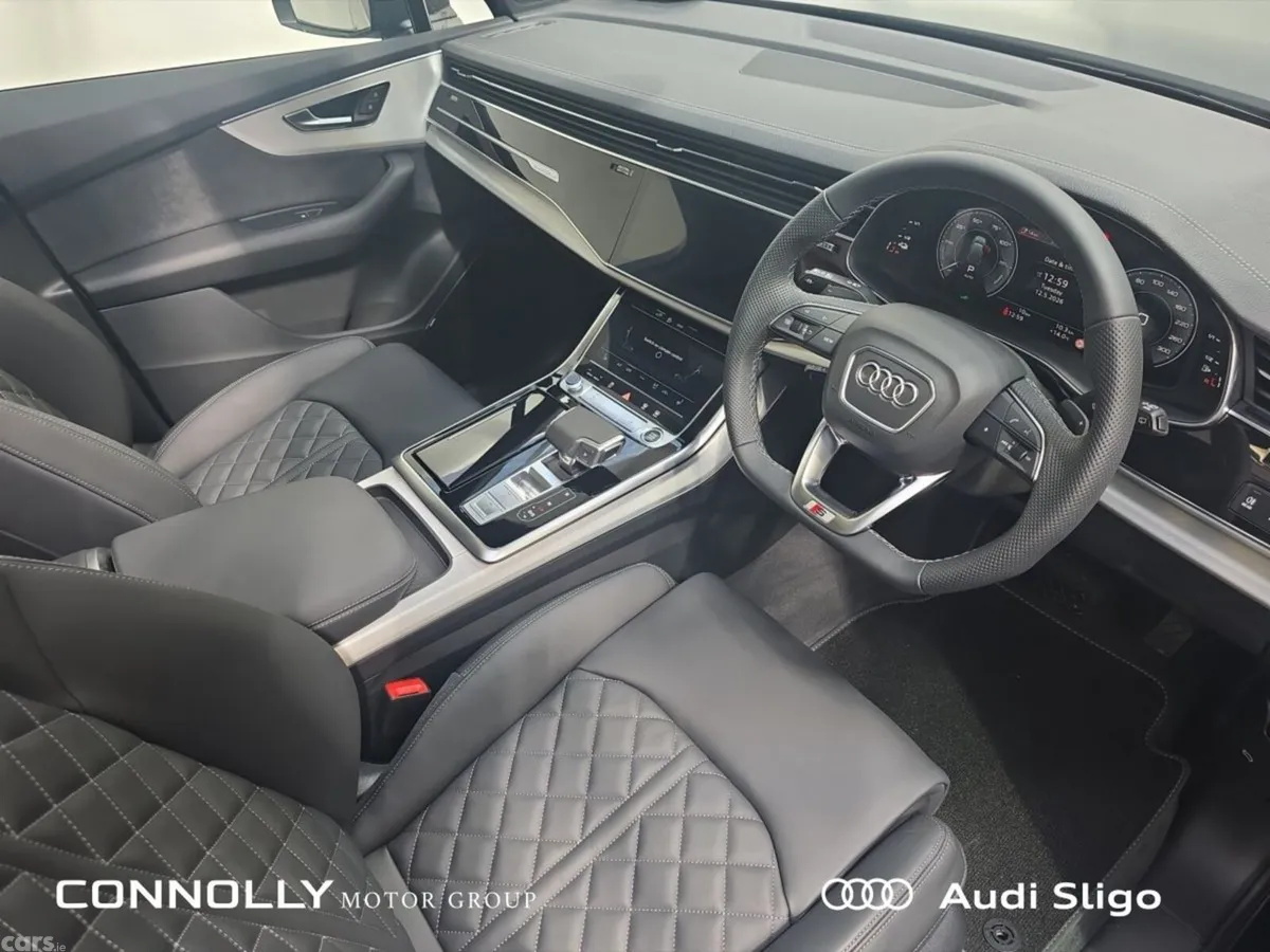 Audi Q7 SUV, Petrol Plug-in Hybrid, 2027, Black