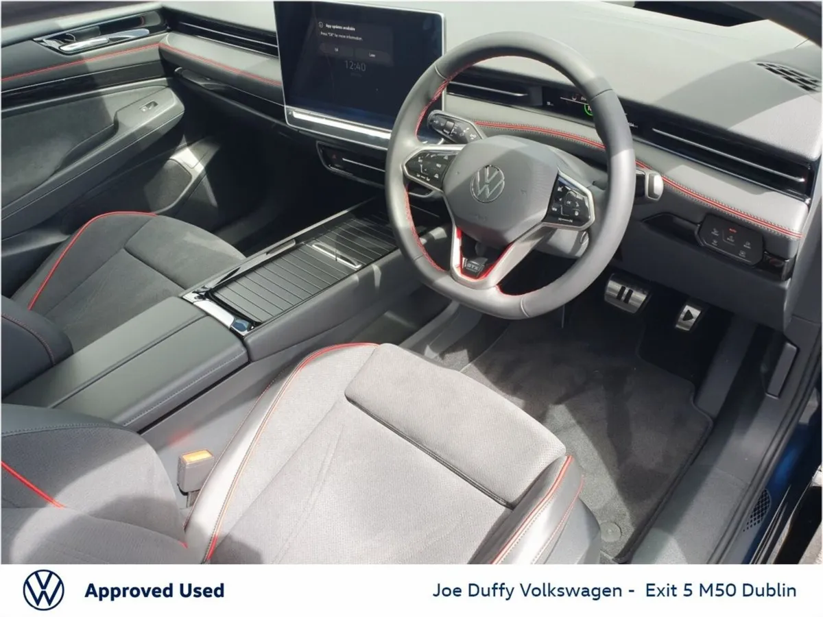 Volkswagen ID.7 Hatchback, Electric, 2026, Blue