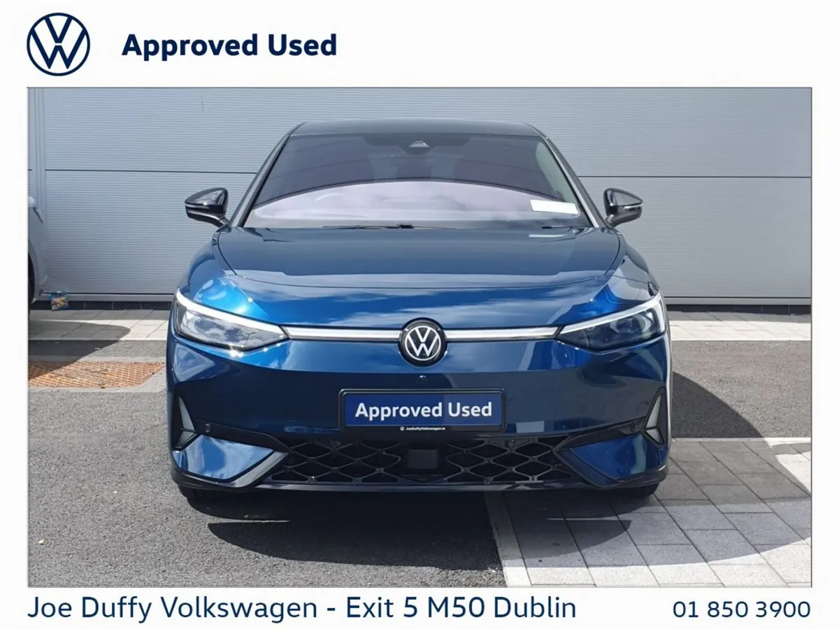Volkswagen ID.7 Hatchback, Electric, 2026, Blue
