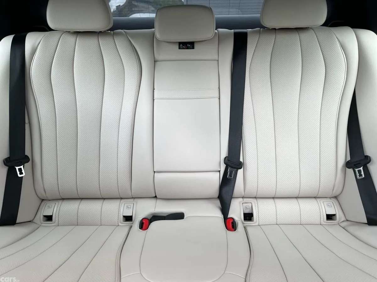 Mercedes-Benz E-Class Saloon, Diesel Plug-in Hybrid, 2025, Black