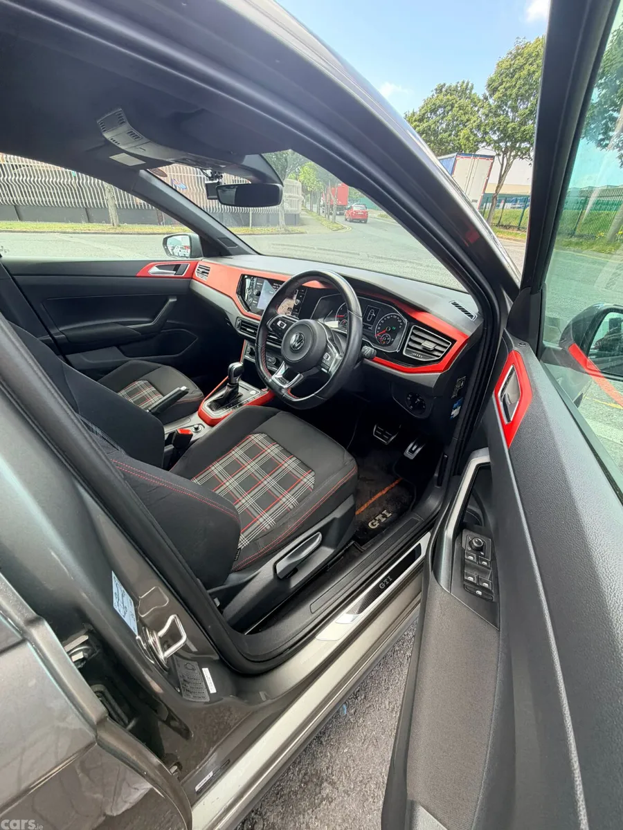 Volkswagen Polo Hatchback, Petrol, 2020, Grey
