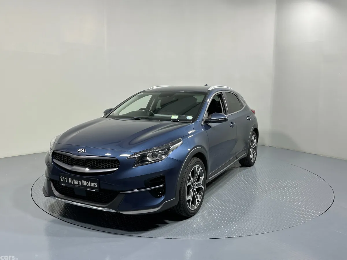 Kia XCeed Hatchback, Diesel, 2021, Blue