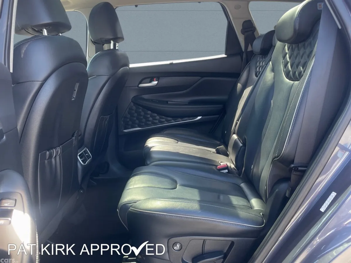 Hyundai Santa Fe Estate, Petrol Hybrid, 2022, Blue