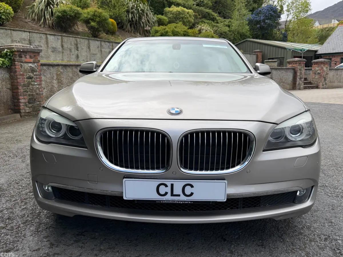 BMW 7-Series Saloon, Petrol, 2010, Silver