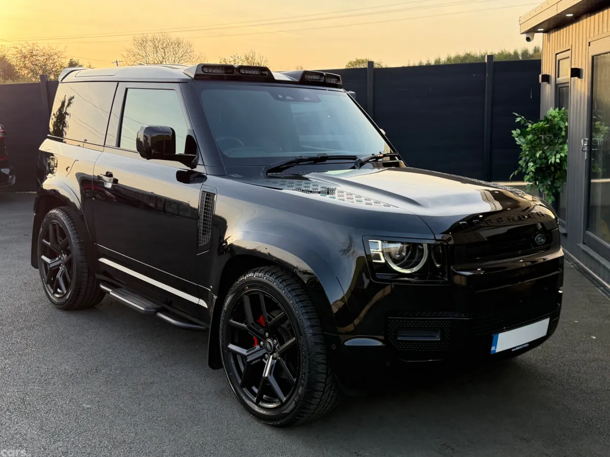 Land Rover Defender SUV, Diesel, 2025, Black