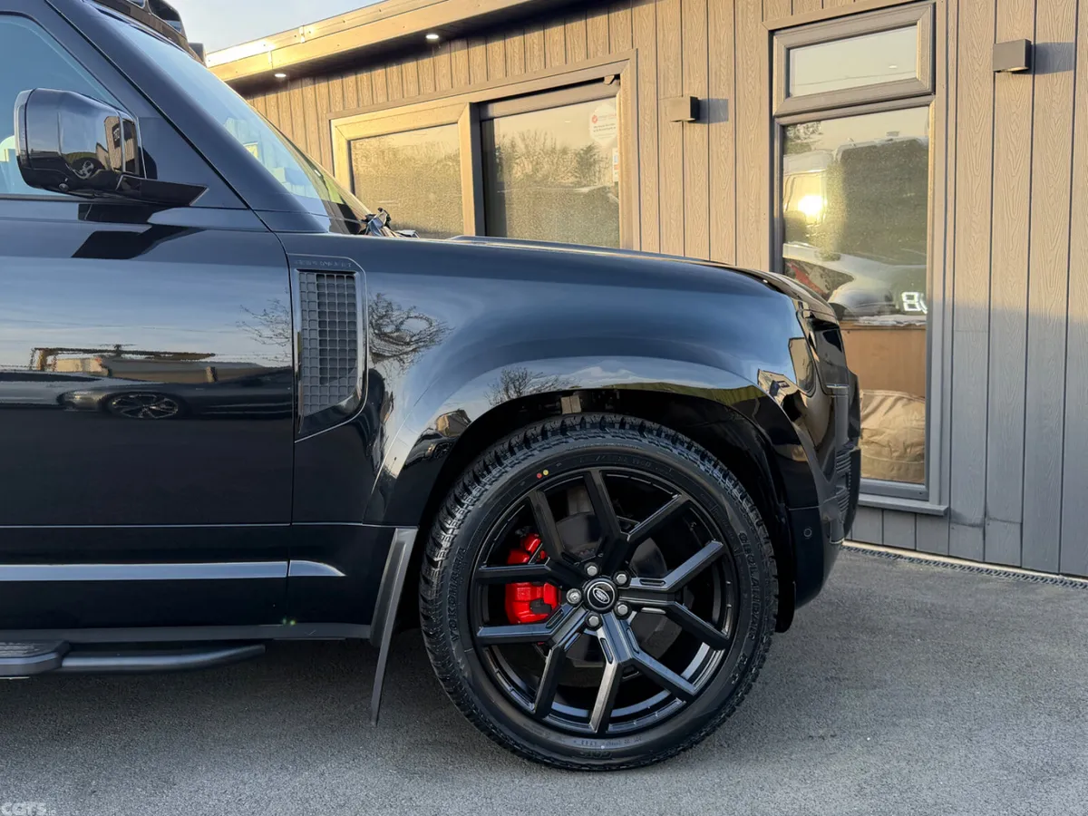 Land Rover Defender SUV, Diesel, 2025, Black