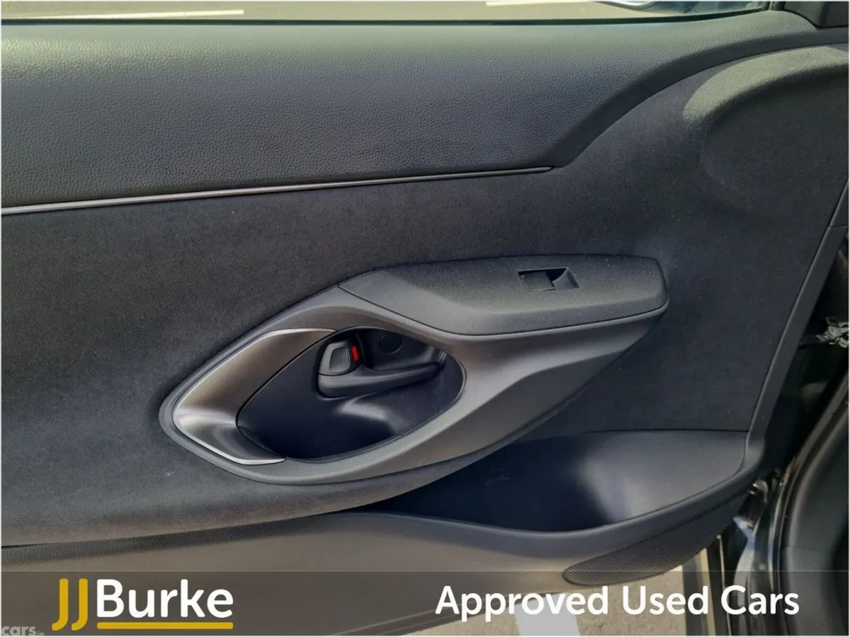 Toyota Yaris Hatchback, Petrol, 2024, Black